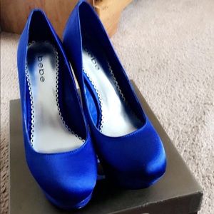 Bebe size 9 heels